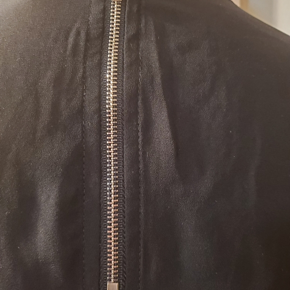 Tic:Toc Black lacey crop top - Picture 5 of 7